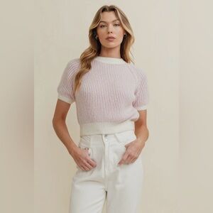 🆕🤍💗DEMI PINK + WHITE TOP